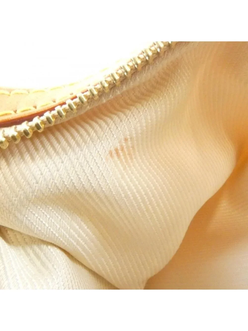 Louis Vuitton Bulle Shoulder